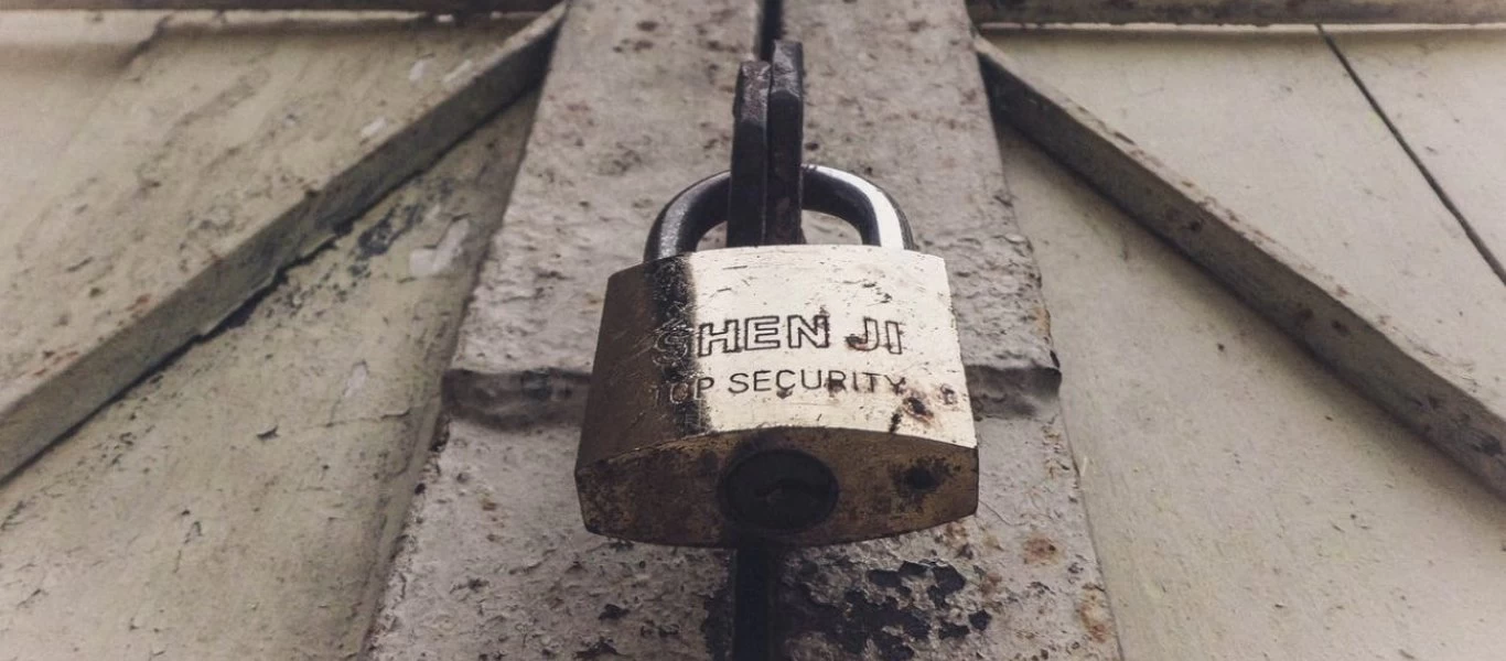 Νιγηρία: Γονείς κλείδωσαν στο γκαράζ τον 30χρονο γιο τους επειδή πίστευαν ότι έκανε χρήση ναρκωτικών